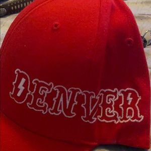 Meet your Posher, Adam